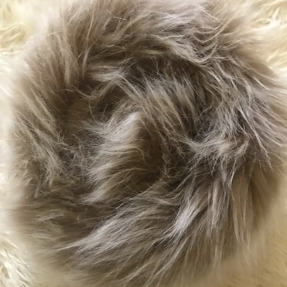 Hat - Picture 2 of 3